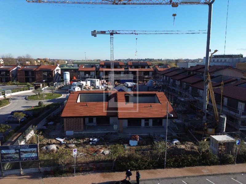 Parhus i Castelnuovo del Garda