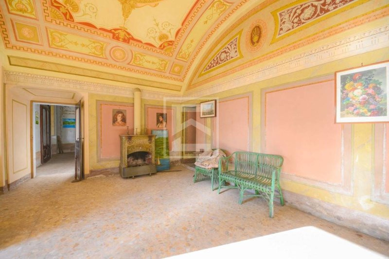 Hus på landet i Calvagese della Riviera