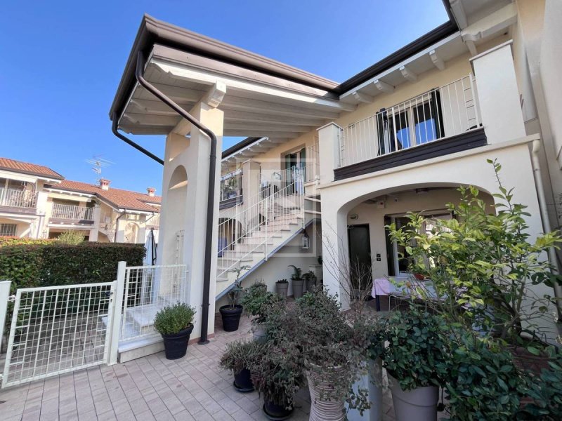 Radhus i Lonato del Garda