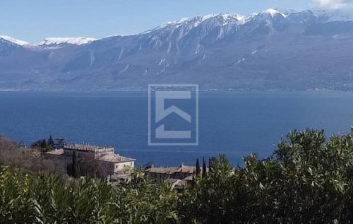 Building plot in Gargnano