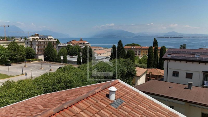 Penthouse à Desenzano del Garda