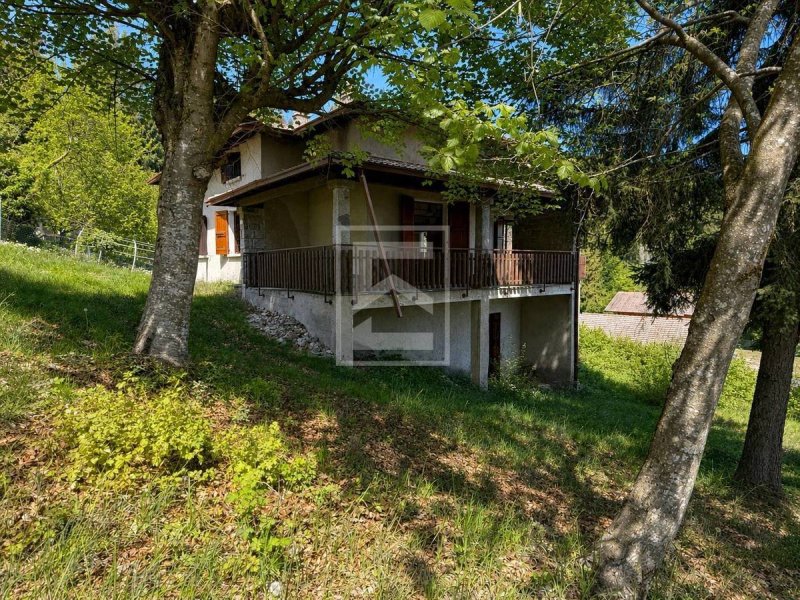 Villa in Treviso Bresciano