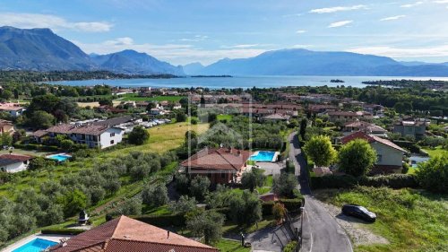 Moradia em Manerba del Garda