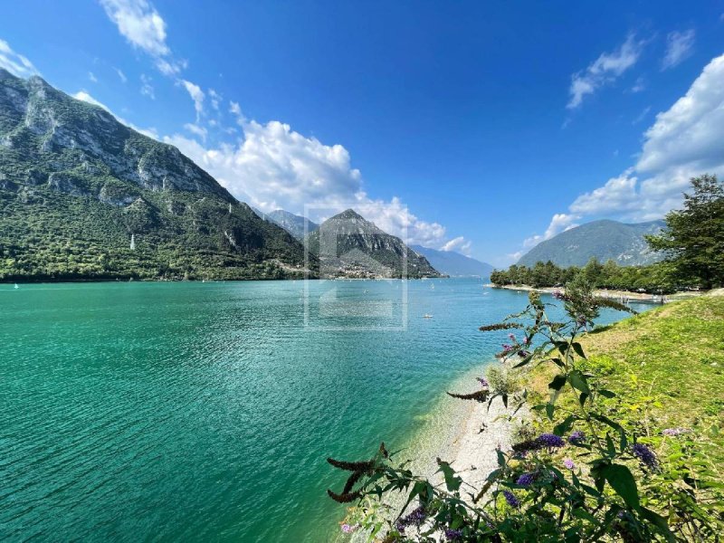 Parhus i Idro