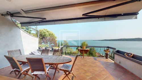Maison jumelée à Padenghe sul Garda