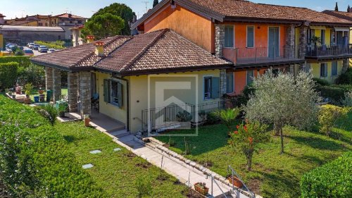 Maison mitoyenne à Moniga del Garda