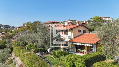 Terraced house in Soiano del Lago