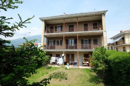 Casa indipendente a Montalto Dora