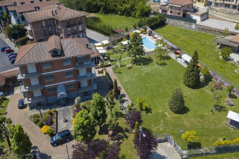 Residence in Cisterna d'Asti