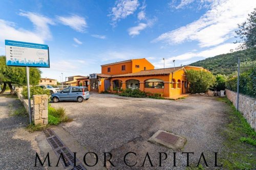 Commercial property in San Teodoro