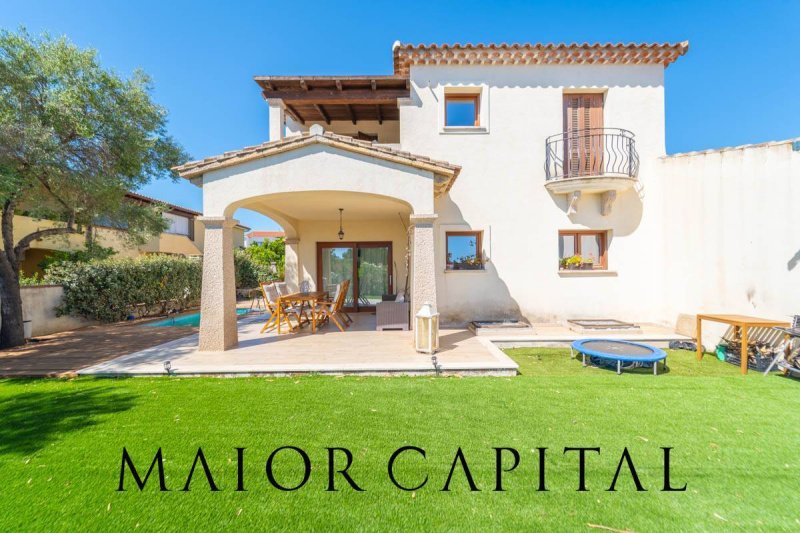 Casa adosada en Budoni