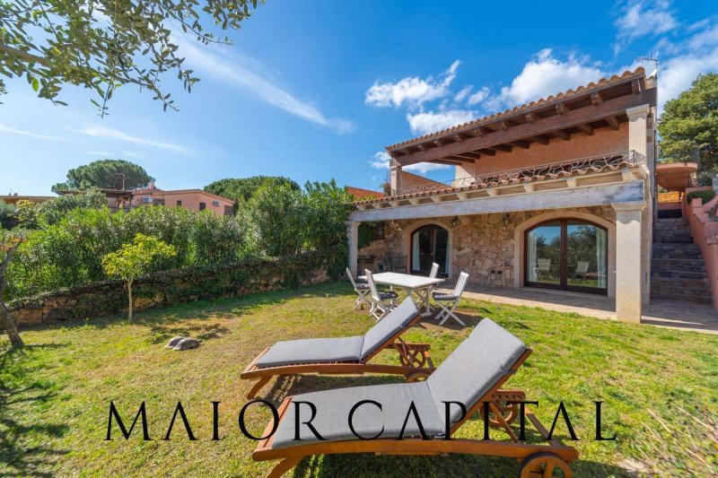 Moradia em Golfo Aranci