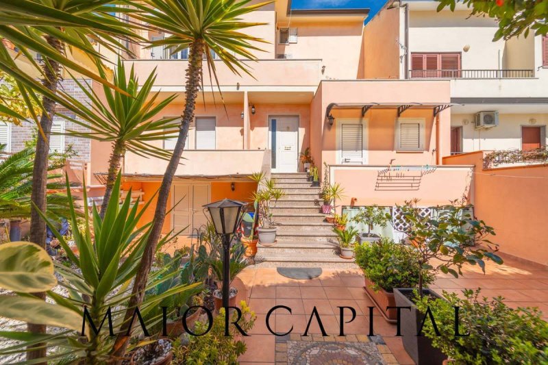 锡尼斯科拉联排别墅