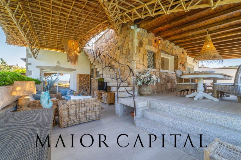 Moradia em San Teodoro