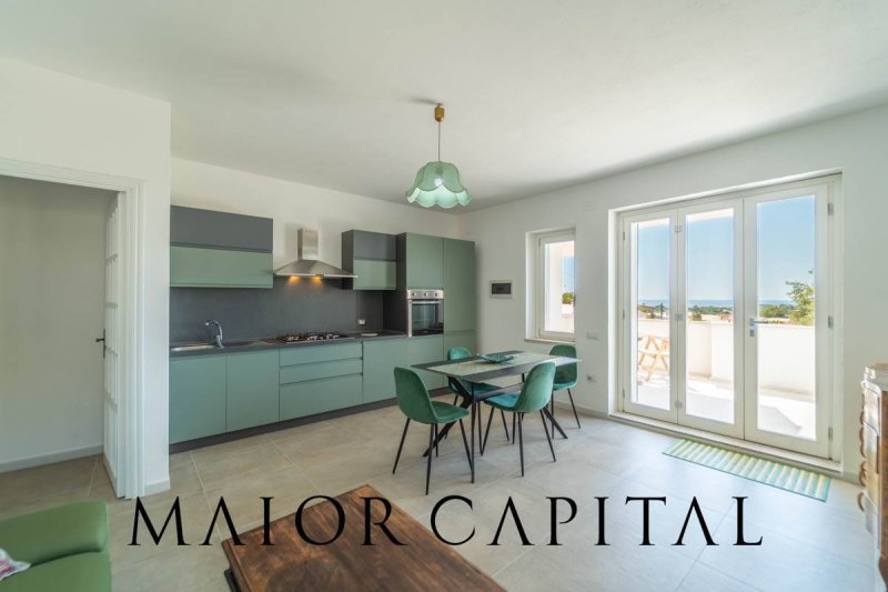 Casa geminada em Budoni