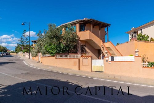 Moradia com terraço em Olbia