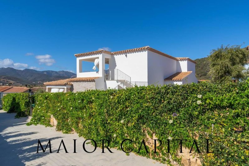 布多尼联排别墅