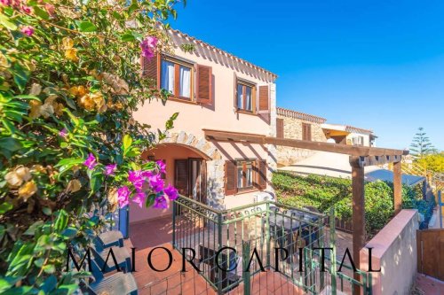 布多尼联排别墅