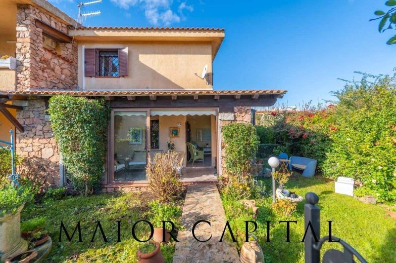 Moradia com terraço em San Teodoro