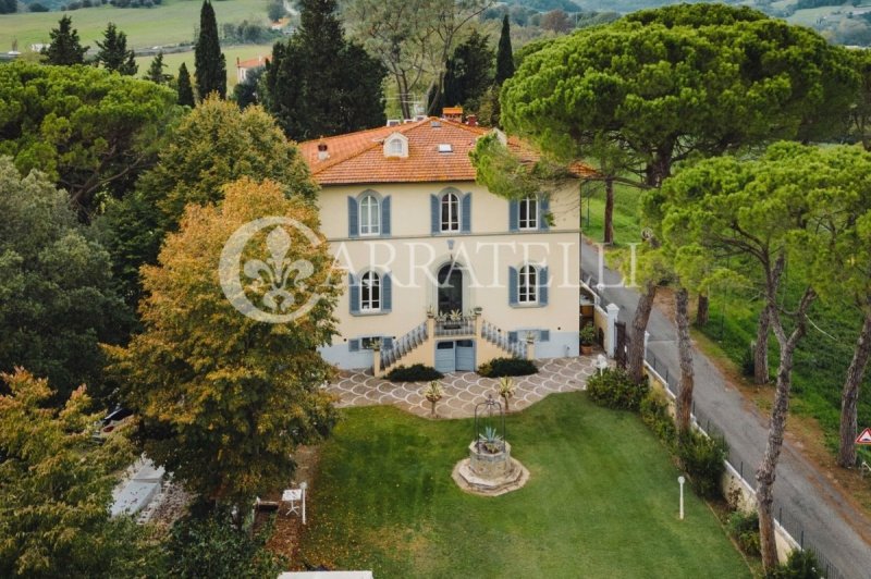 Villa in Figline e Incisa Valdarno