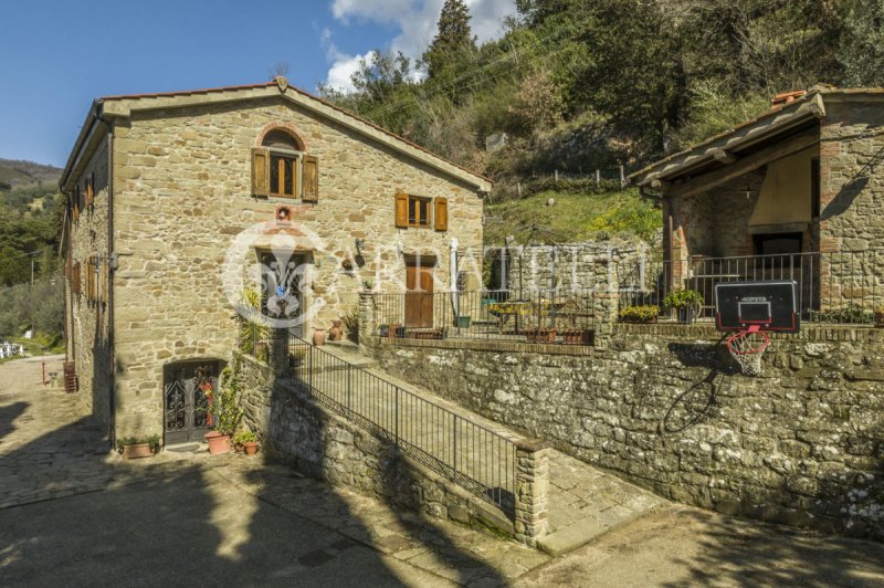 Casolare a Loro Ciuffenna