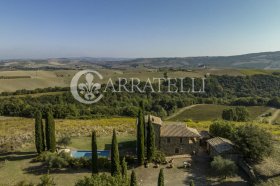 Casolare a Montalcino