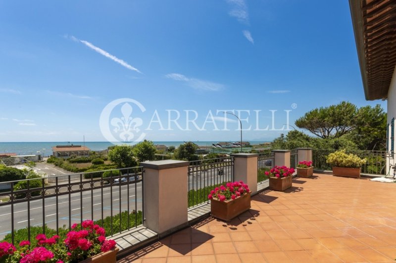 Вилла в Масса