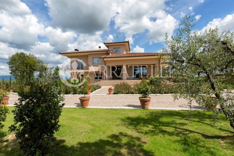 Villa in Foiano della Chiana