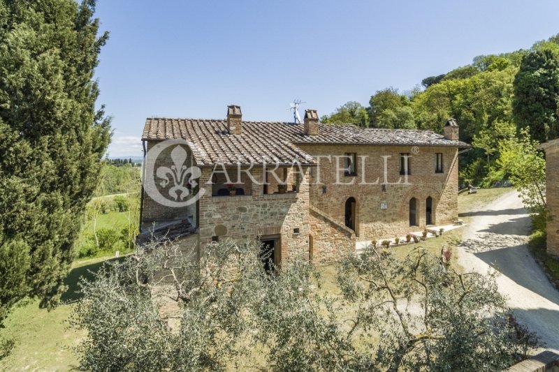 Klein huisje op het platteland in Chiusi