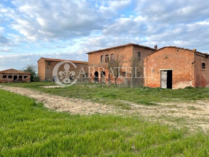 Klein huisje op het platteland in Sinalunga