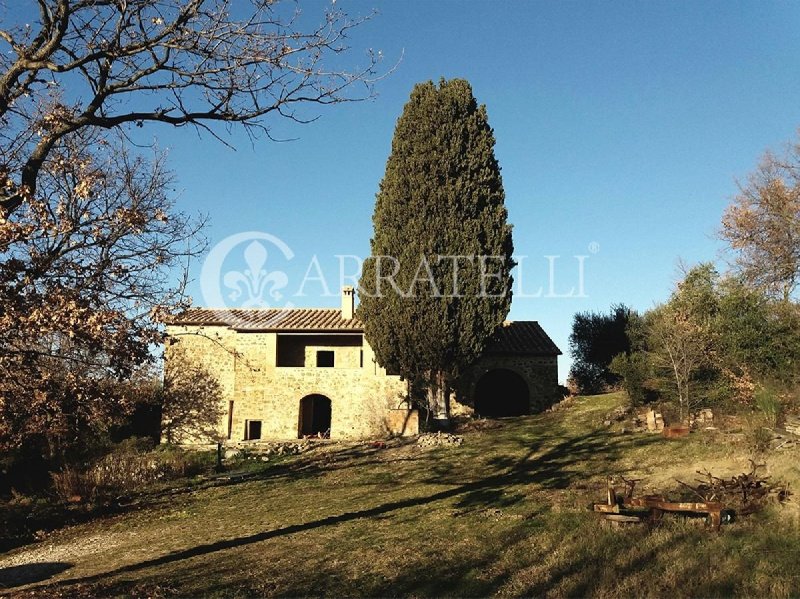 Klein huisje op het platteland in Castel del Piano