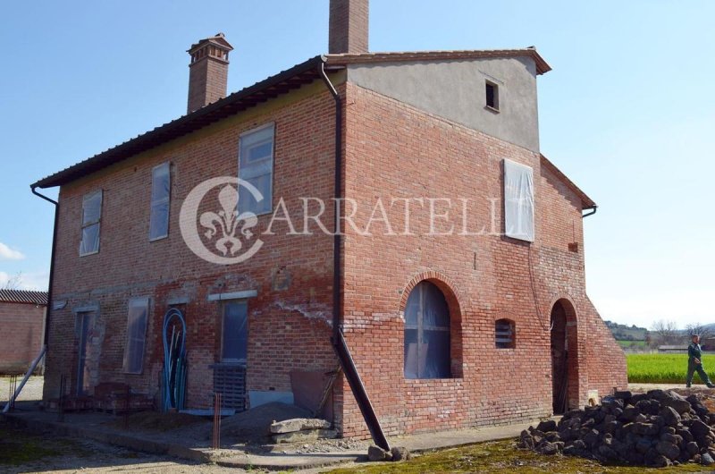 Klein huisje op het platteland in Montepulciano