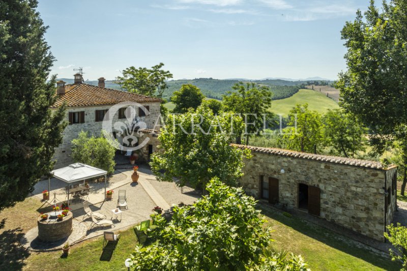 Casolare a Montalcino