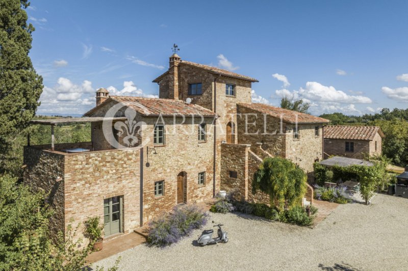 Klein huisje op het platteland in Montepulciano