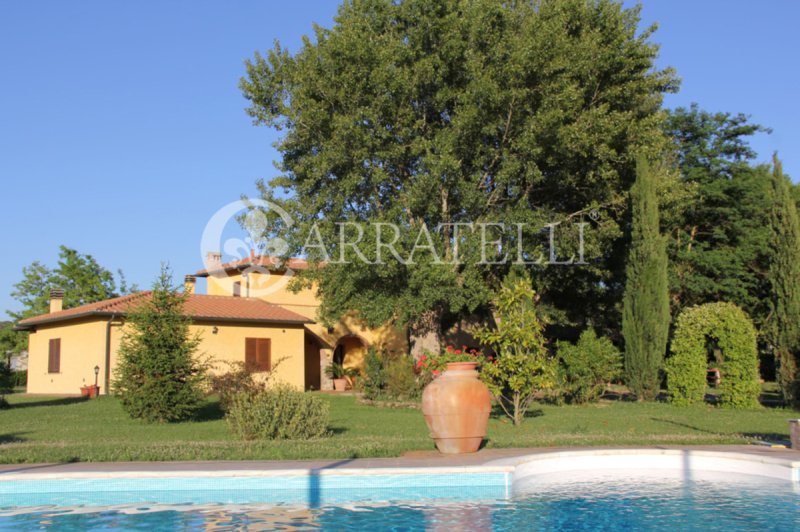 Отдельно стоящий дом в Масса-Мариттима