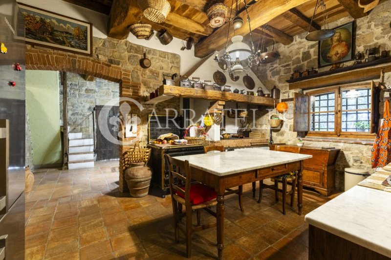 基安蒂地区卡斯特利纳农舍