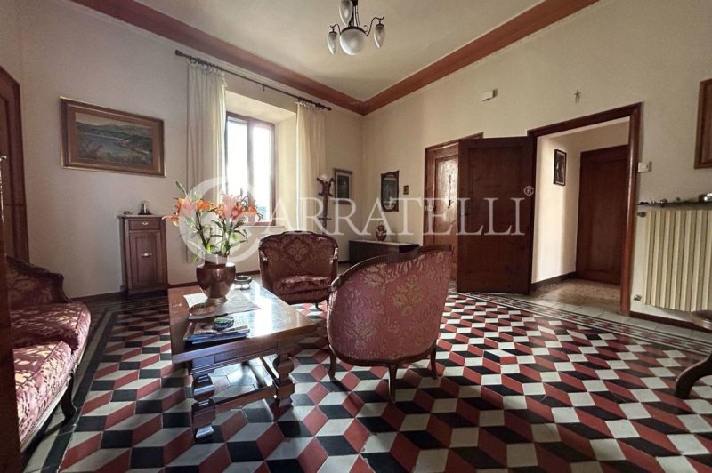 Appartamento a Cetona