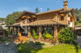 Вилла в Маджоне