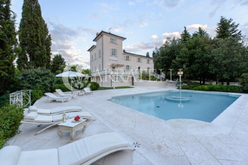 Villa i Montespertoli