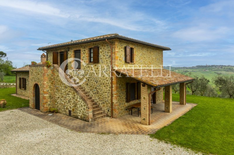 Klein huisje op het platteland in Castiglione del Lago