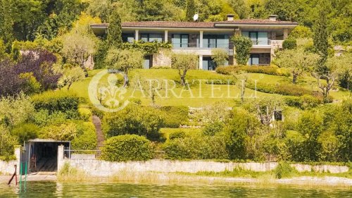 Villa in Padenghe sul Garda