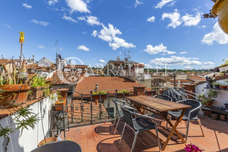 Penthouse in Florence