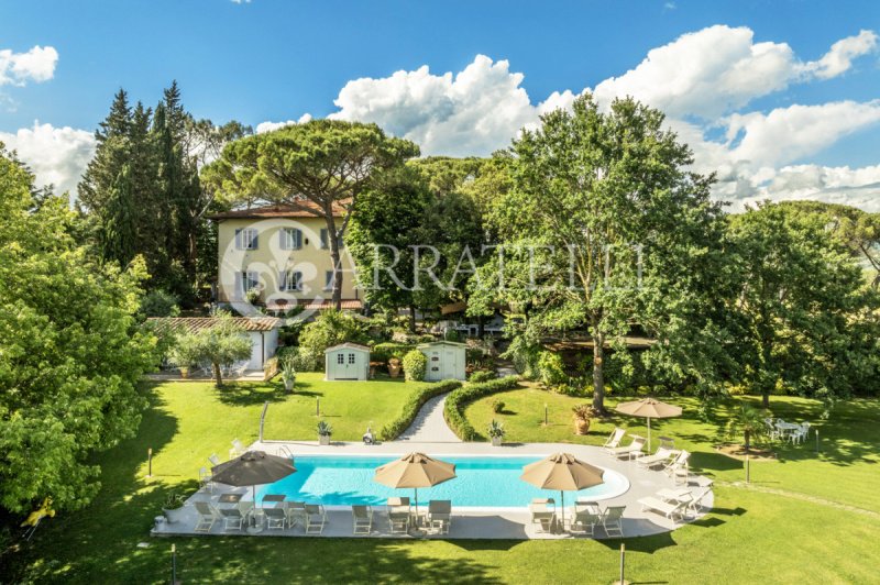Villa in Figline e Incisa Valdarno