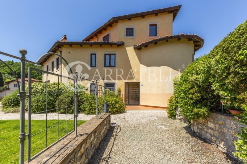 Apartamento em Cetona