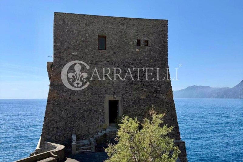 Вилла в Праяно