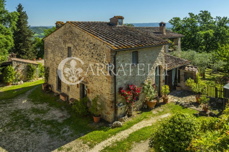 Отдельно стоящий дом в Сан-Джиминьяно