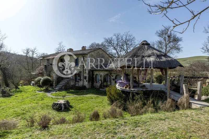 Отдельно стоящий дом в Трекуанда