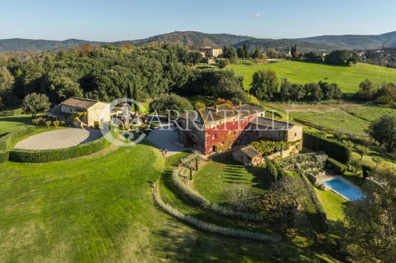 Villa in Monticiano
