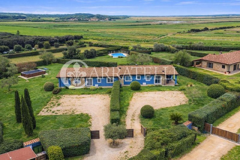 Villa à Montalto di Castro