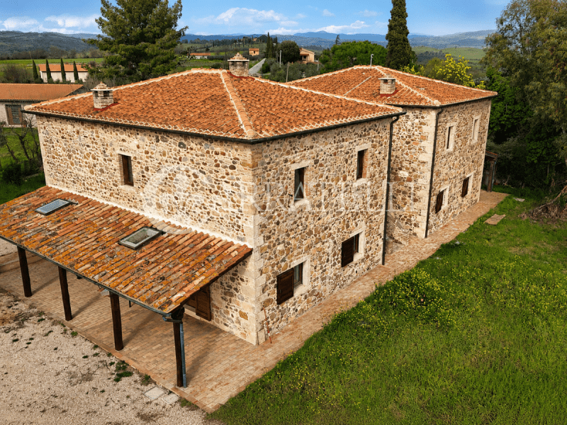 Farmhouse in SATURNIA